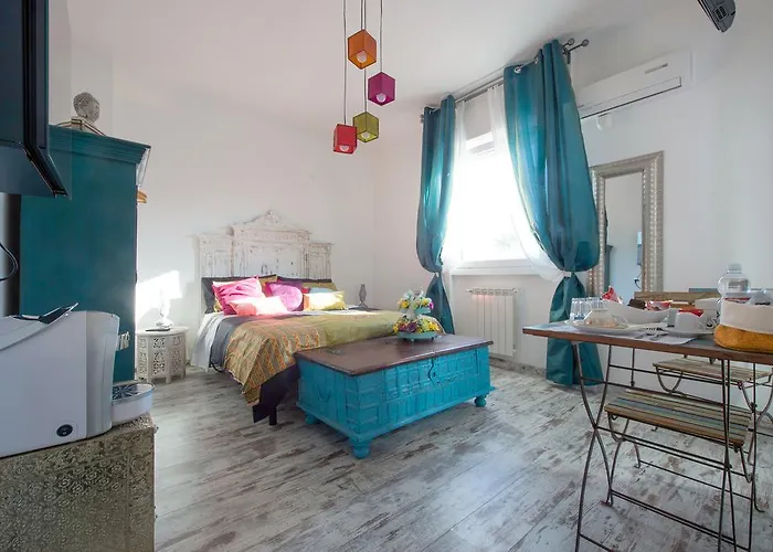 Letto E Latte Couette-café Rome